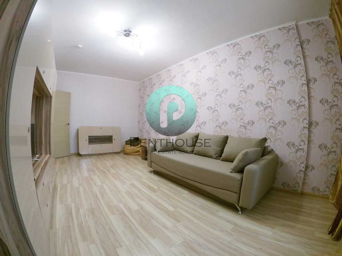 Аренда 2-комнатной квартиры 56 м², Юрия Шумского ул., 5