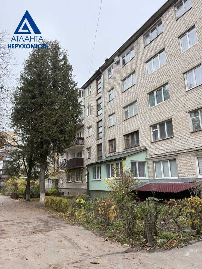 Продажа 3-комнатной квартиры 62 м², Ровенская ул., 107А