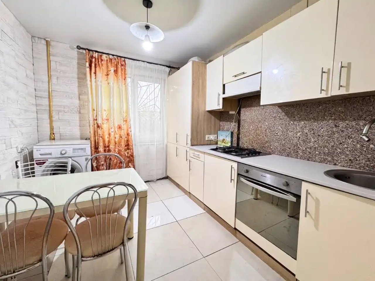 Продажа 3-комнатной квартиры 60 м², Софьи Ковалевской ул., 75