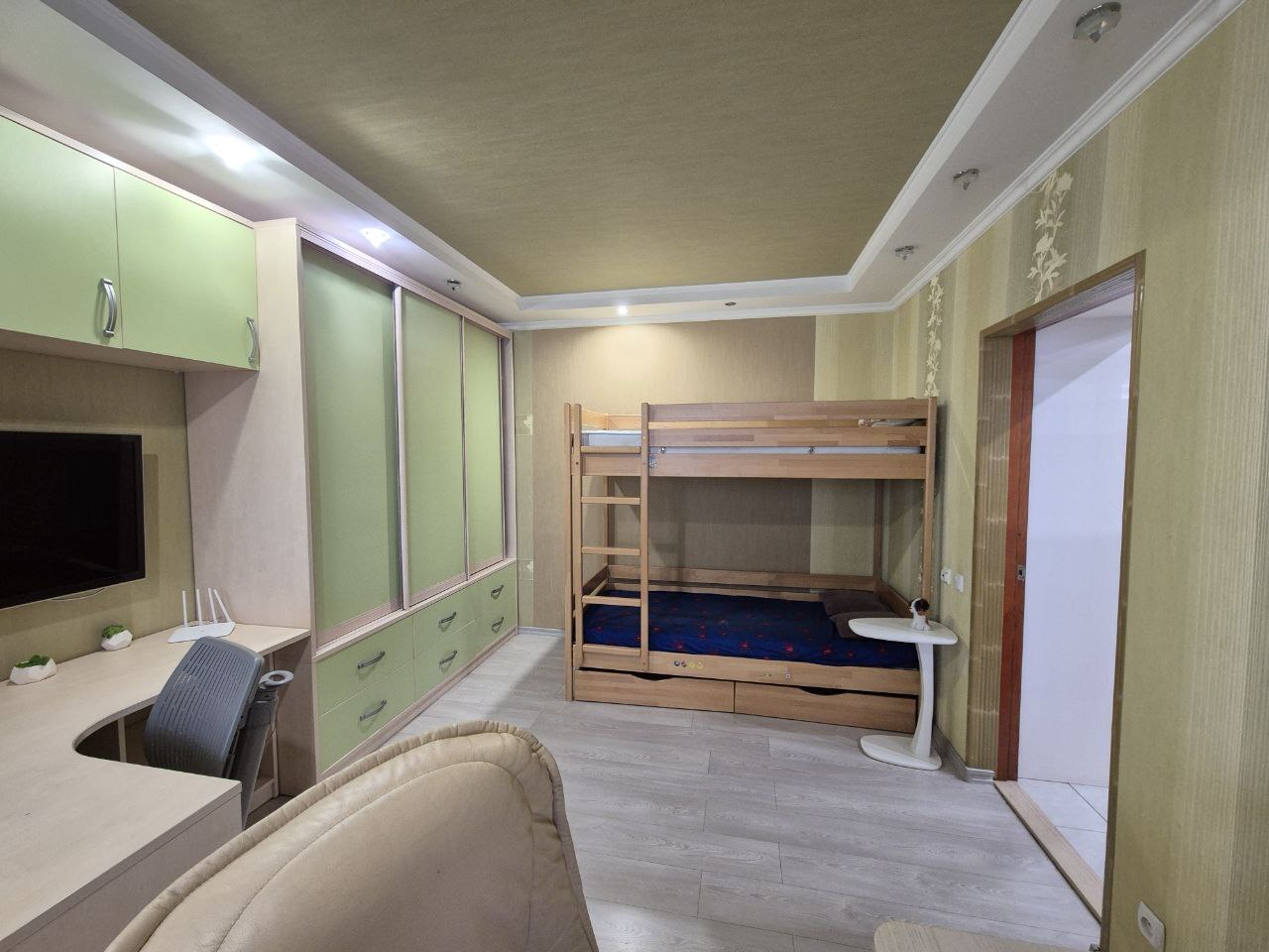 Продажа 2-комнатной квартиры 60 м², Мира просп., 55