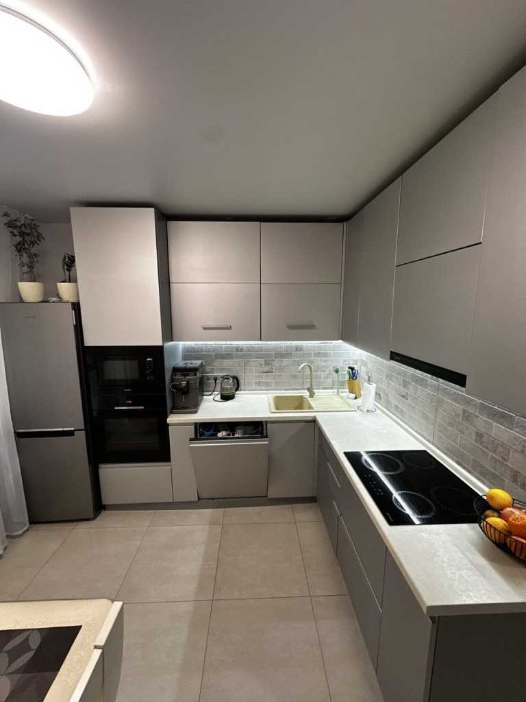 Продажа 2-комнатной квартиры 56 м², Стеценко ул., 75К