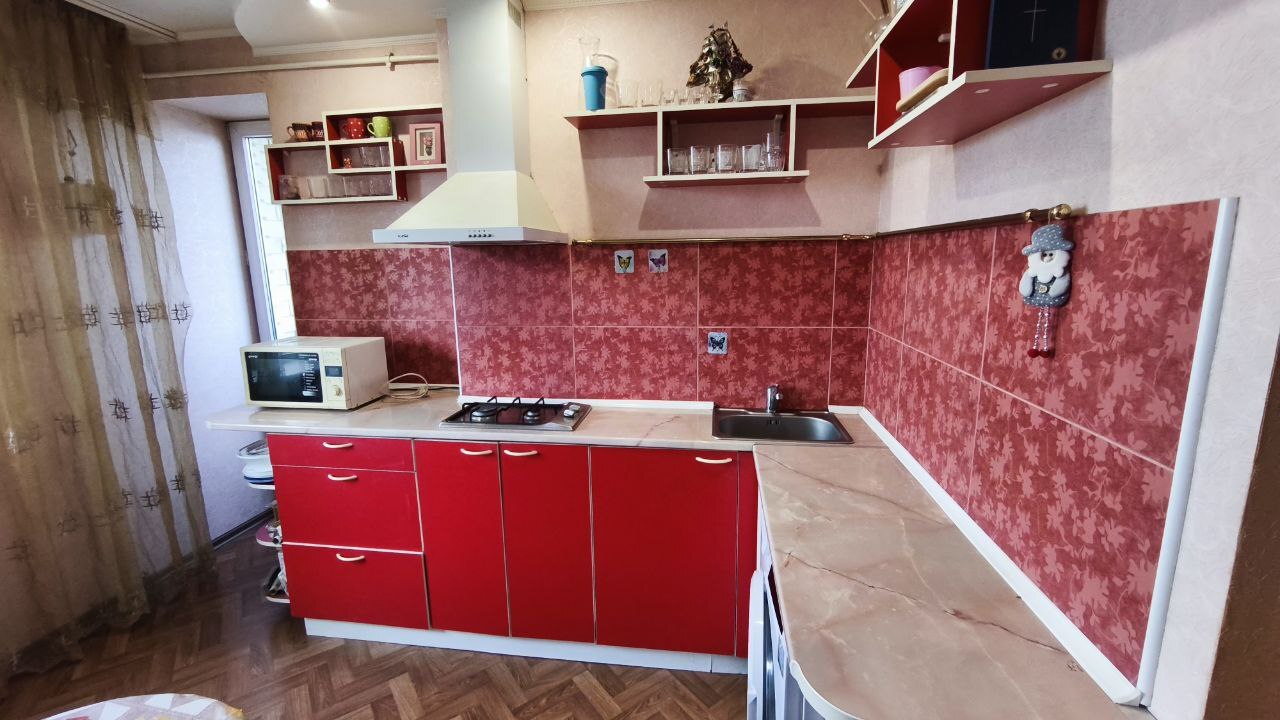 Продажа 3-комнатной квартиры 74 м², Сергея Нигояна просп.