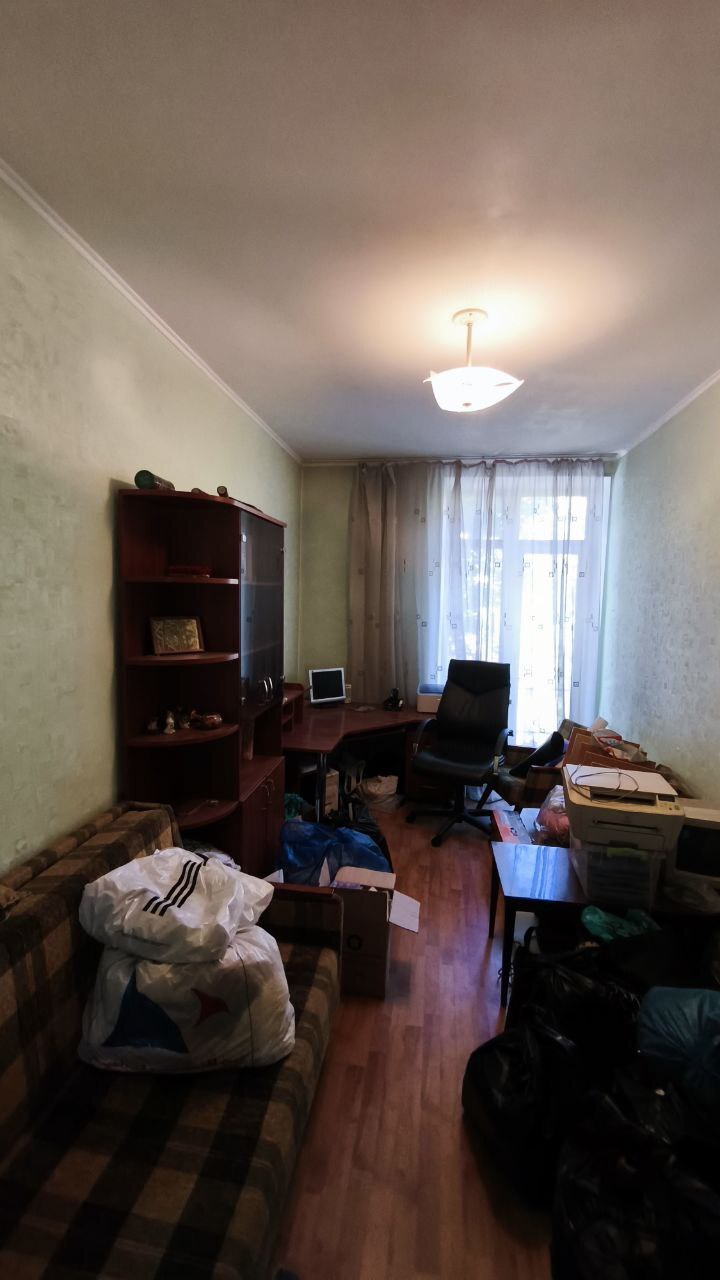 Продажа 1-комнатной квартиры 37 м², Славы бул.