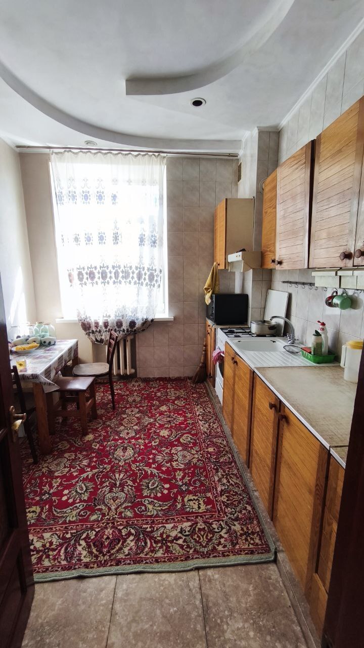 Продажа 1-комнатной квартиры 37 м², Славы бул.