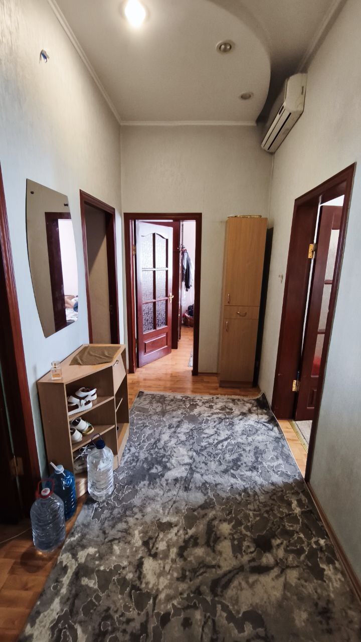 Продажа 1-комнатной квартиры 37 м², Славы бул.