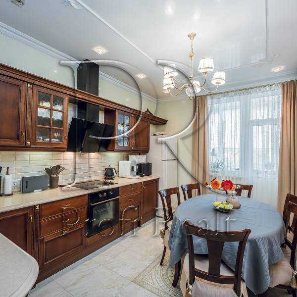 Продажа 3-комнатной квартиры 110 м², Науки просп., 30