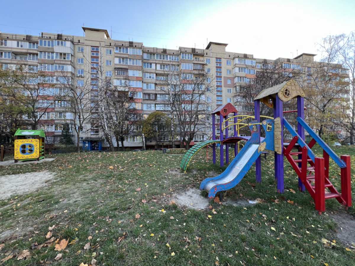 Продажа 1-комнатной квартиры 31.92 м², Полковая ул., 55
