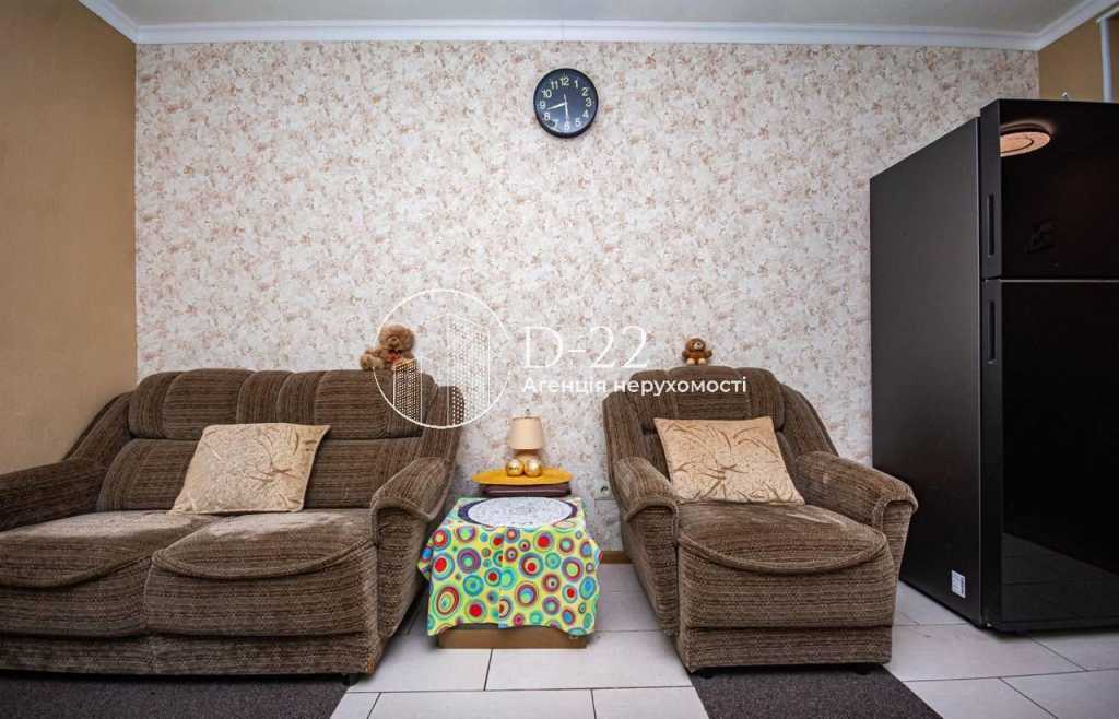 Продажа 3-комнатной квартиры 106 м², Науки просп., 86