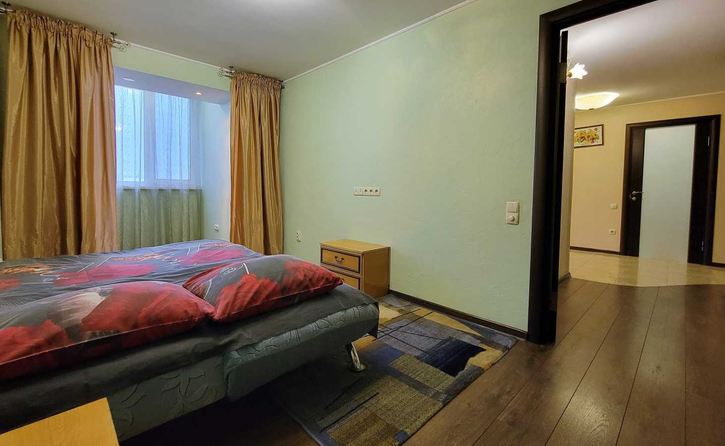 2-комнатная квартира посуточно 65 м², проулок Наскрізний, 14