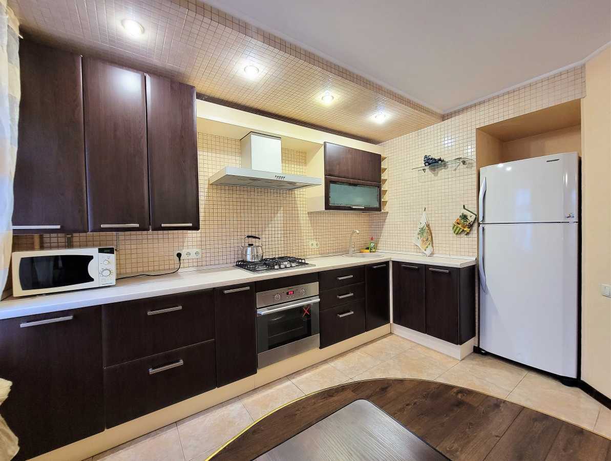 2-комнатная квартира посуточно 65 м², проулок Наскрізний, 14