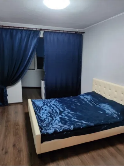 Продажа 3-комнатной квартиры 68 м², Невского Александра ул.