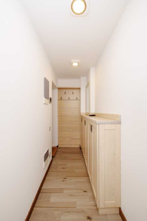 Продажа 1-комнатной квартиры 33 м², Госпитальная ул., 24