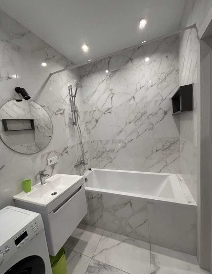 Аренда 1-комнатной квартиры 50 м², Днепровская наб.