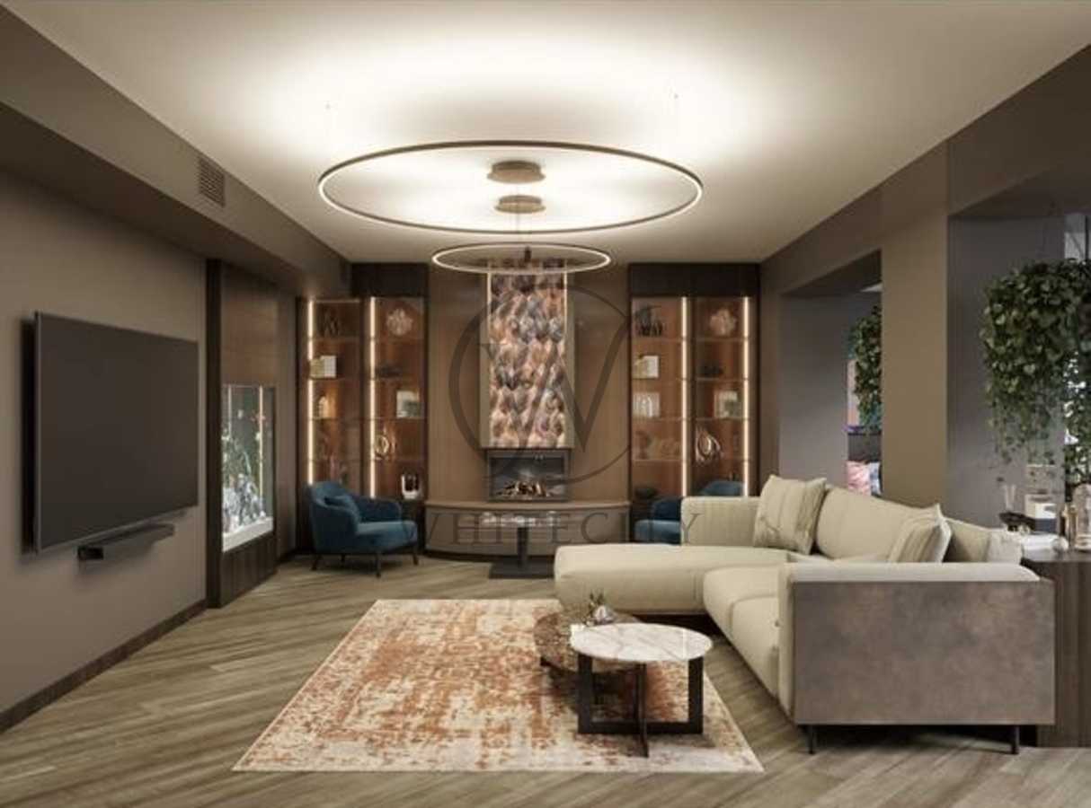 Продажа 5-комнатной квартиры 245 м², Героев Сталинграда просп., 22