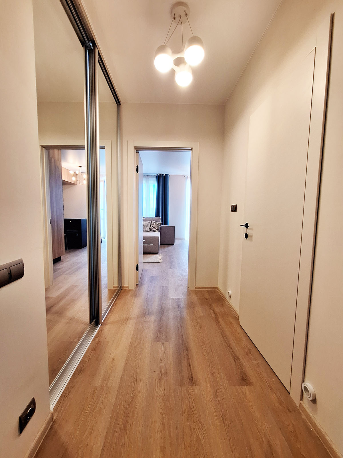 Оренда 1-кімнатної квартири 35 м², Васильківська вул., 37Г