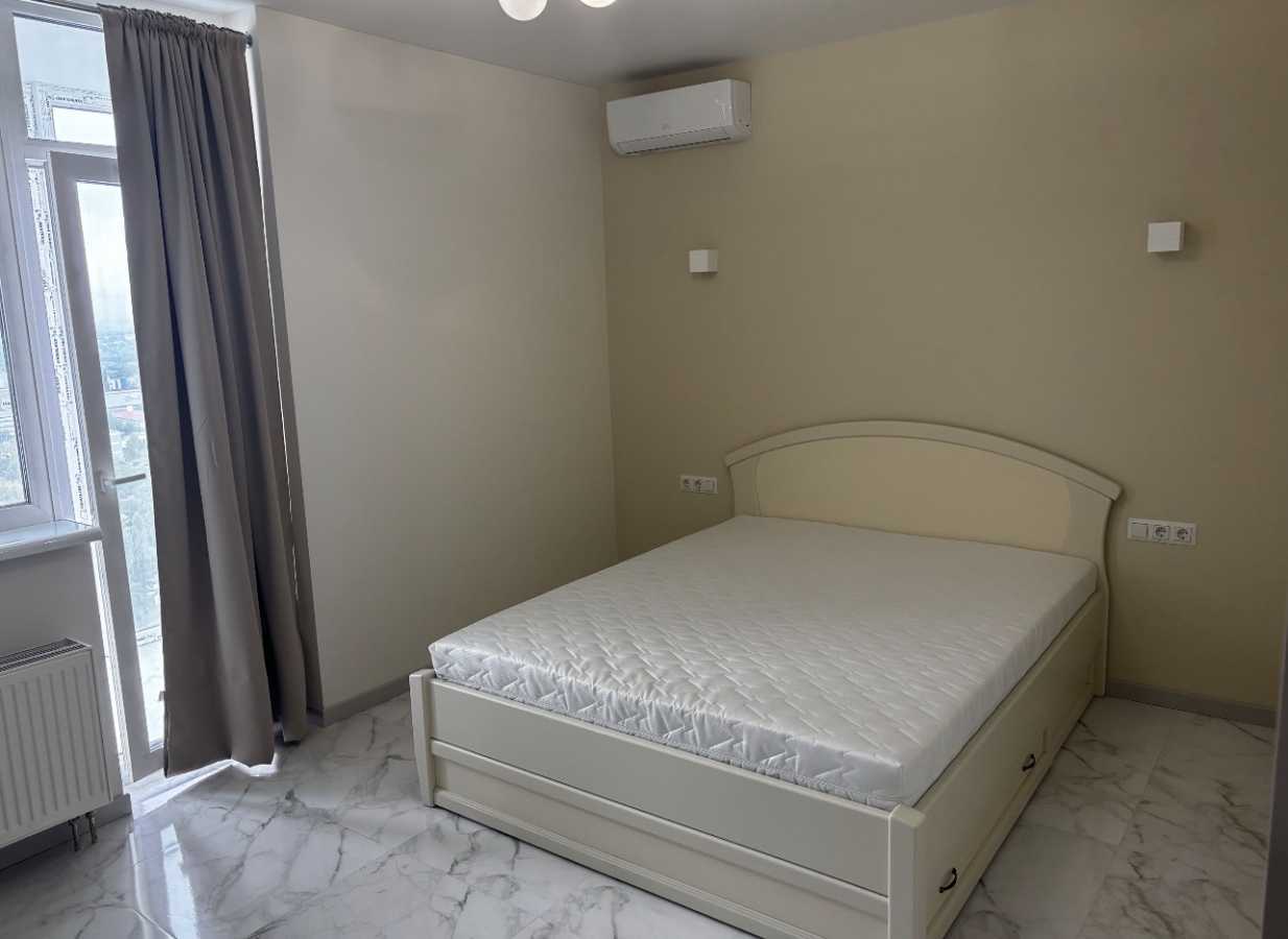 Оренда 2-кімнатної квартири 60 м², Академіка Заболотного вул.