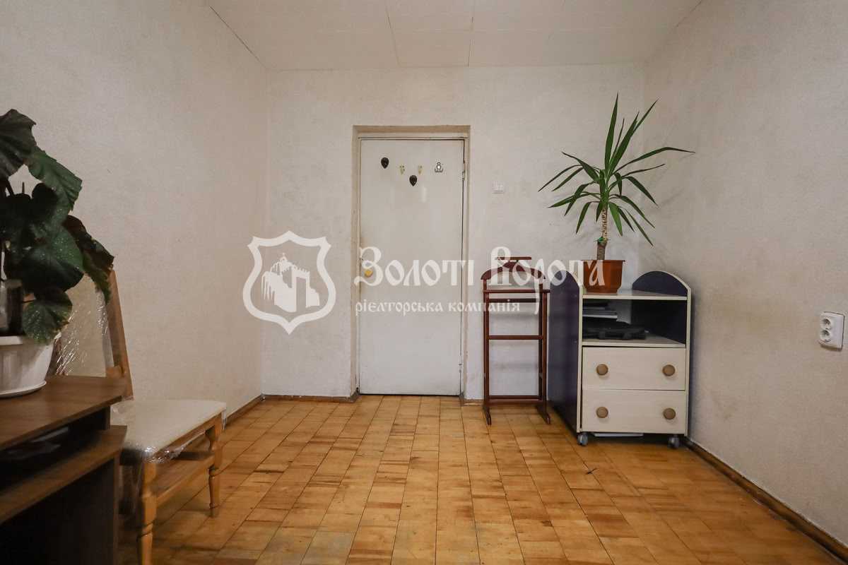 Продаж 4-кімнатної квартири 87.4 м², Степана Олійника вул., 8