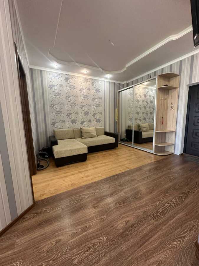 Продажа 1-комнатной квартиры 44 м², Жемчужная ул., 3