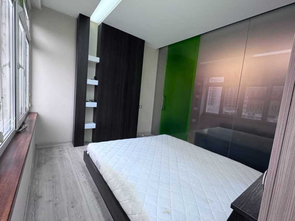 Продаж 1-кімнатної квартири 50.3 м², Генуезька, 5