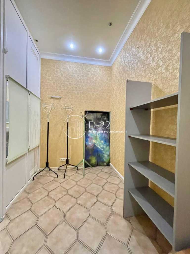 Продаж 4-кімнатної квартири 146 м², Миколи Кібальчича вул., Міхновського, 13