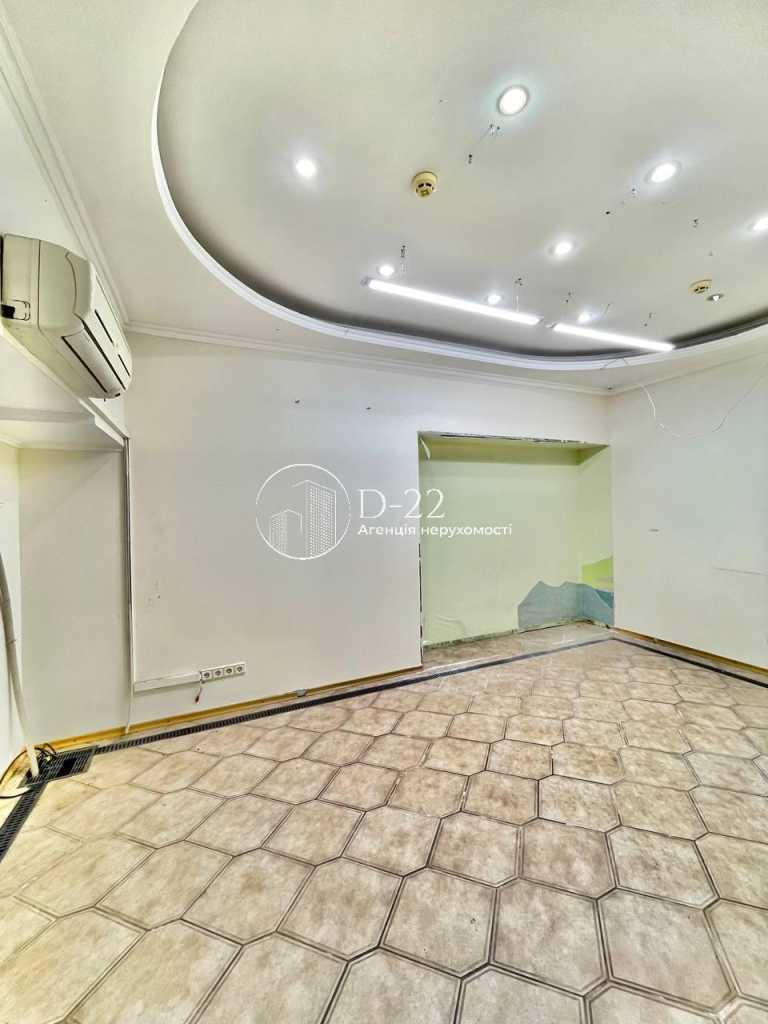 Продаж 4-кімнатної квартири 146 м², Миколи Кібальчича вул., Міхновського, 13