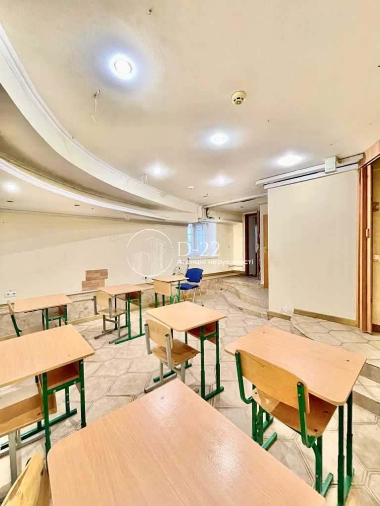 Продаж 4-кімнатної квартири 146 м², Миколи Кібальчича вул., Міхновського, 13