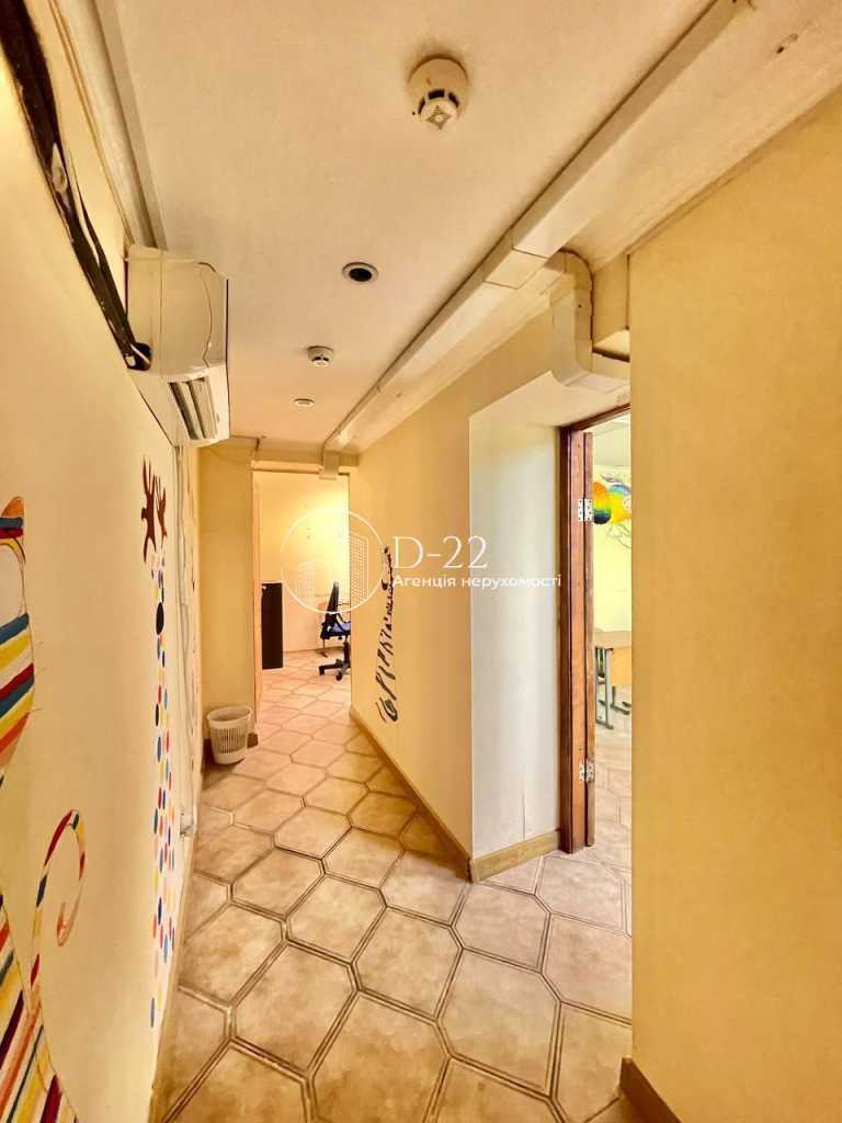 Продаж 4-кімнатної квартири 146 м², Миколи Кібальчича вул., Міхновського, 13