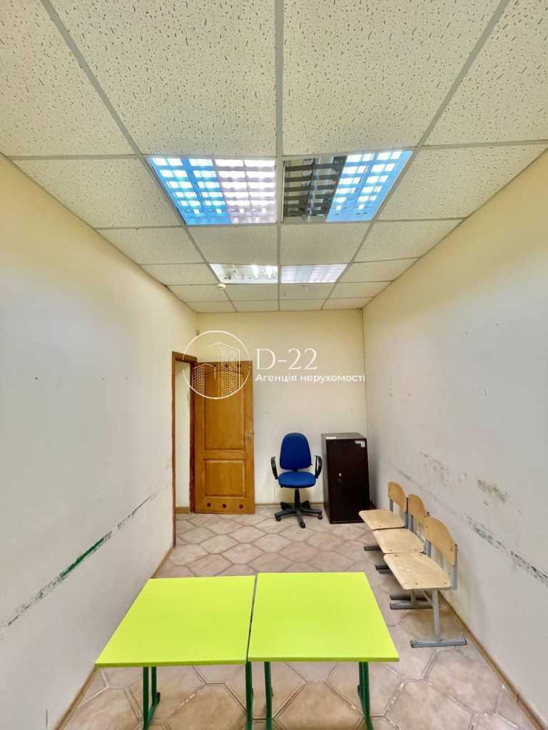 Продаж 4-кімнатної квартири 146 м², Миколи Кібальчича вул., Міхновського, 13