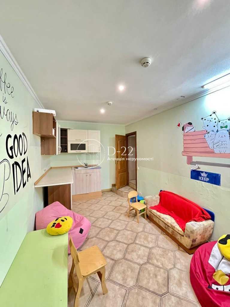 Продаж 4-кімнатної квартири 146 м², Миколи Кібальчича вул., Міхновського, 13