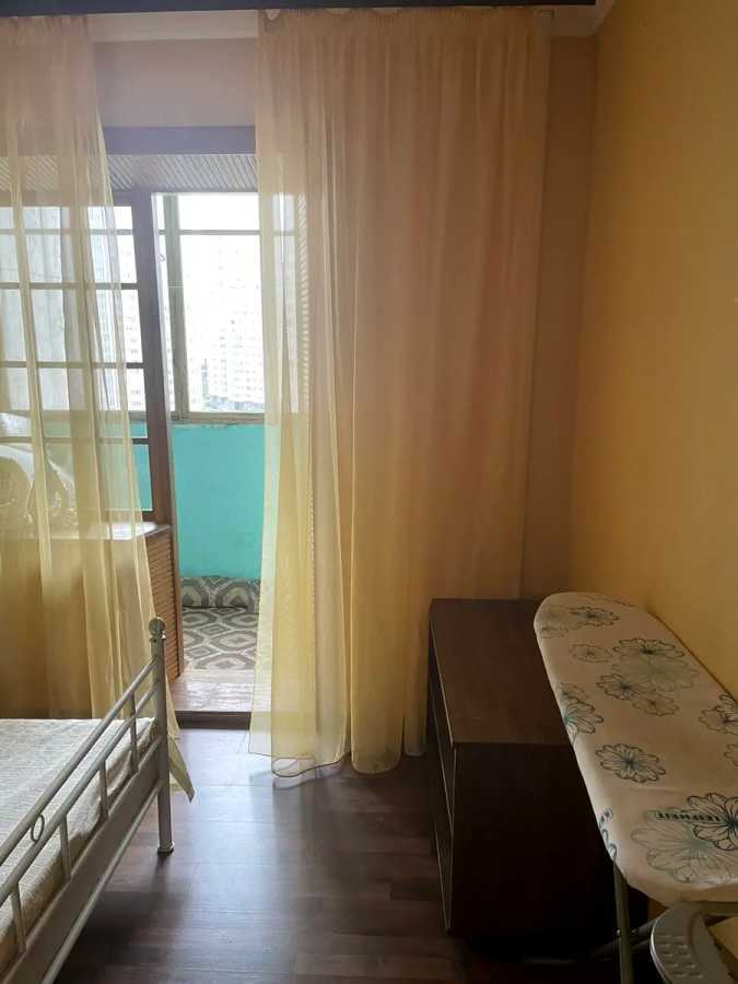 Аренда 1-комнатной квартиры 40 м², Михаила Котельникова ул., Драгоманова, 3