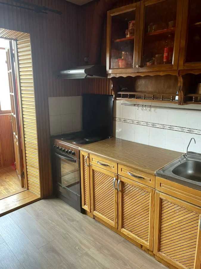 Аренда 1-комнатной квартиры 40 м², Михаила Котельникова ул., Драгоманова, 3