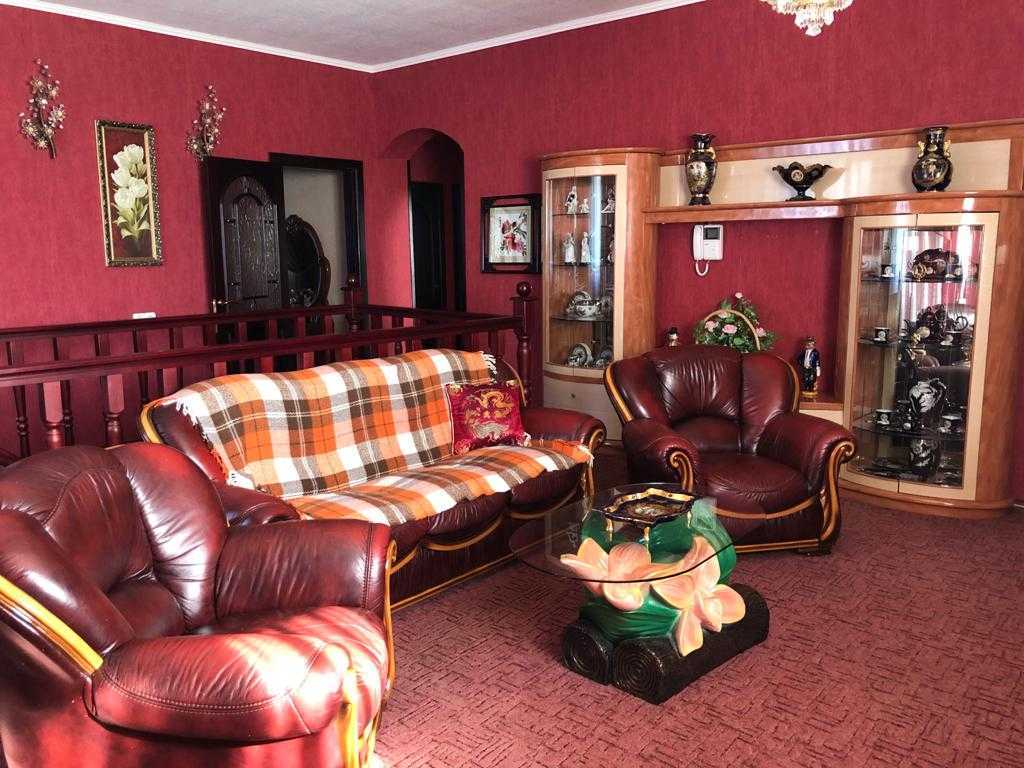 Продаж будинку 320 м², Академіка Вавілова вул.