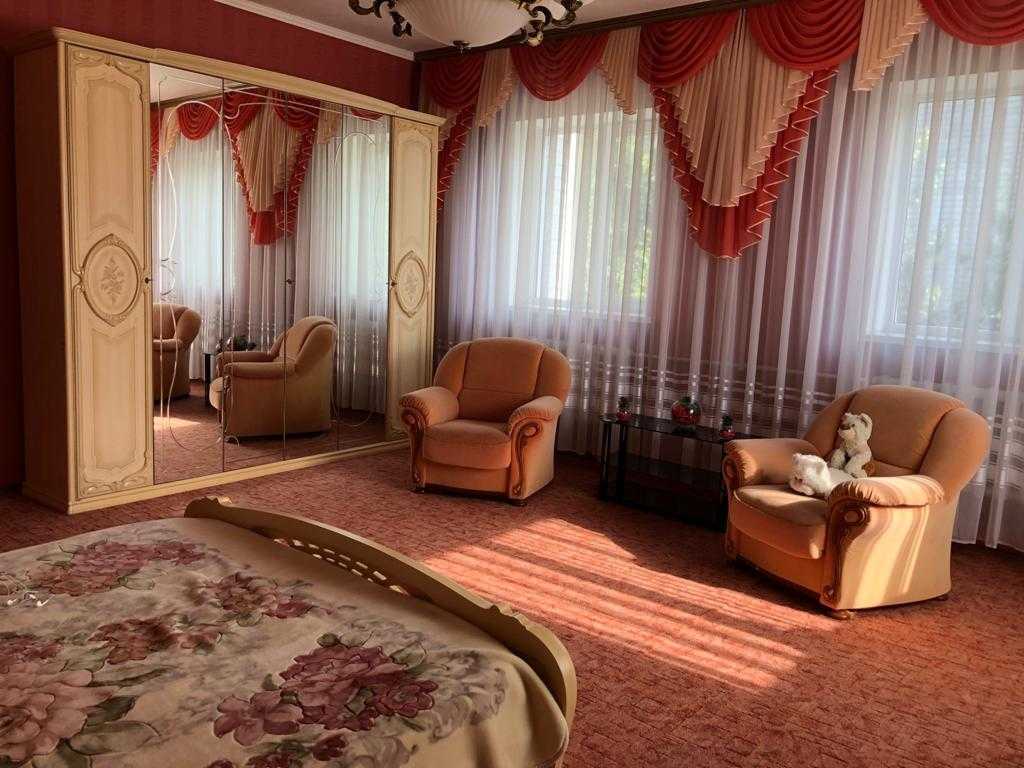 Продаж будинку 320 м², Академіка Вавілова вул.