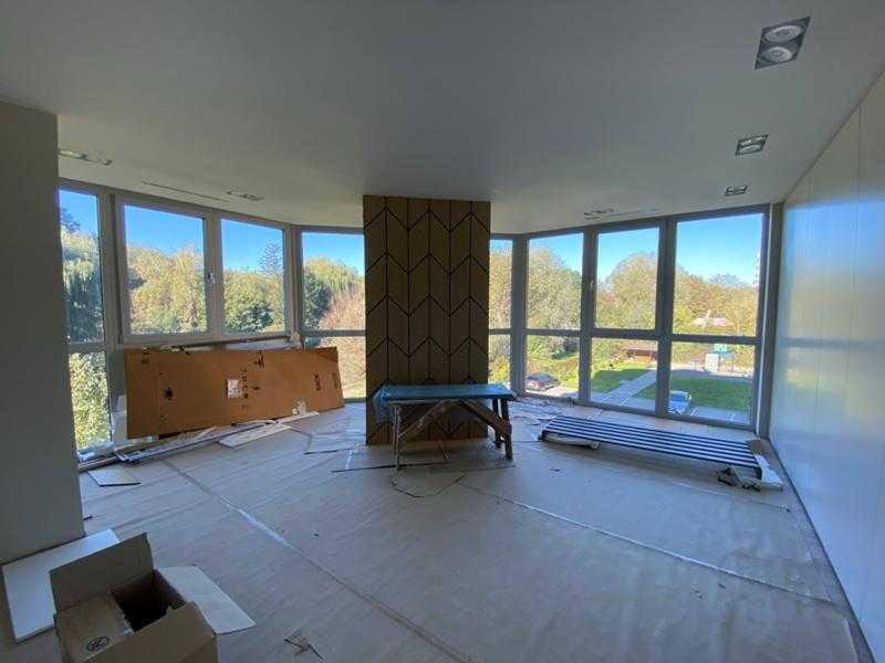 Продажа 3-комнатной квартиры 131.5 м², Парковая ул., 2/2