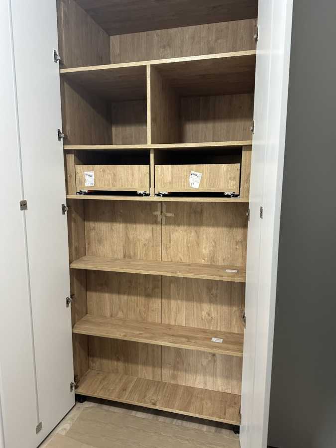 Продажа 3-комнатной квартиры 131.5 м², Парковая ул., 2/2