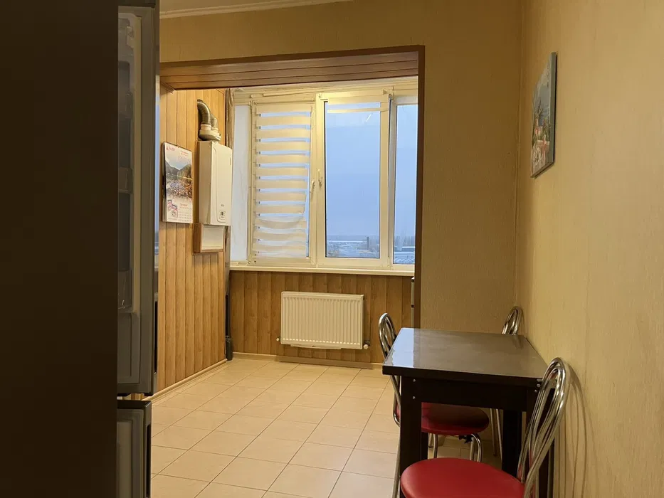 Аренда 1-комнатной квартиры 38 м², "Смарагдове Місто"