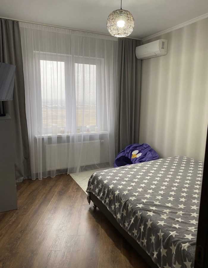 Аренда 3-комнатной квартиры 83 м², Милославская ул.