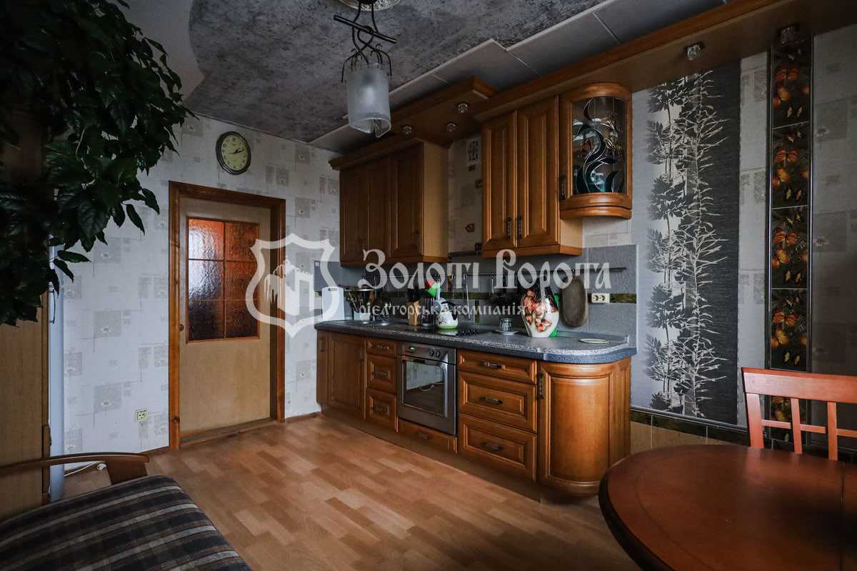 Продаж 3-кімнатної квартири 93.3 м², Лісківська вул., 30
