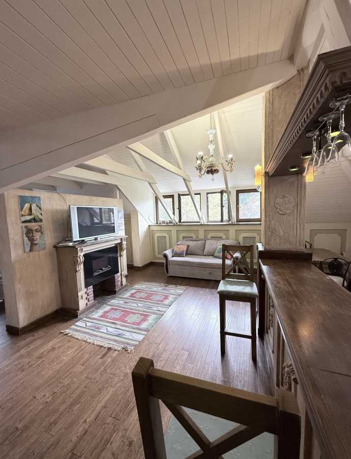 Аренда 1-комнатной квартиры 85 м², Пироговская ул., 15