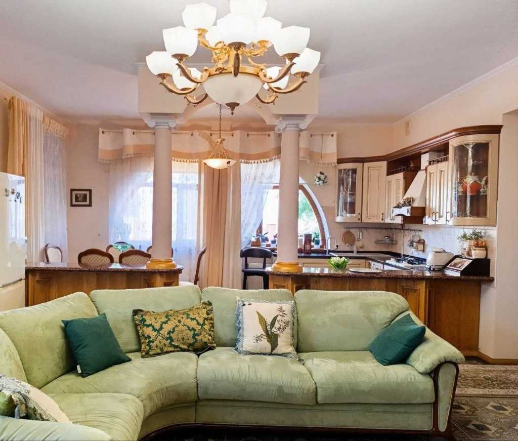 Продаж будинку 325 м², Богатирська вул., 30А