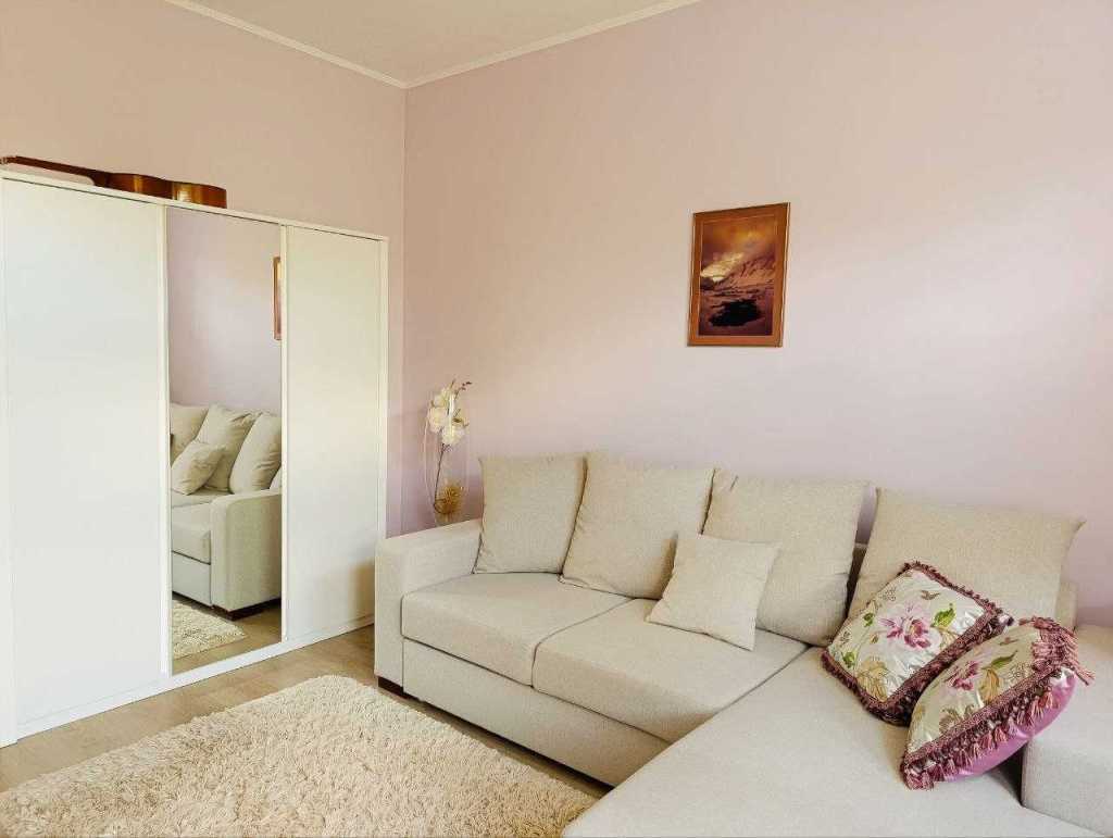 Продаж будинку 325 м², Богатирська вул., 30А