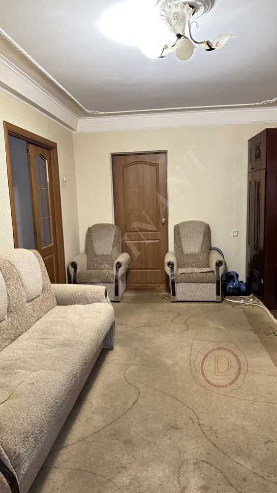 Продажа 3-комнатной квартиры 69 м², Юбилейный просп., 22