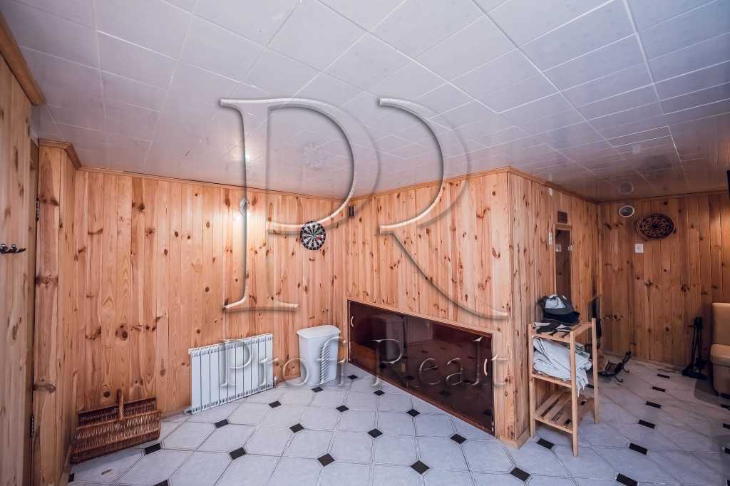 Продаж будинку 290 м², Травнева вулиця