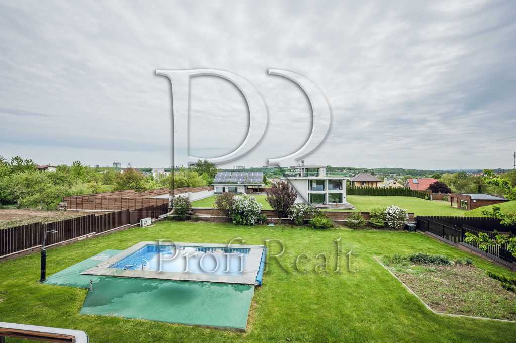 Продаж будинку 290 м², Травнева вулиця