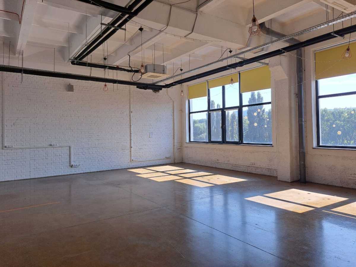 Аренда офиса 390 м², Полевая ул., 21