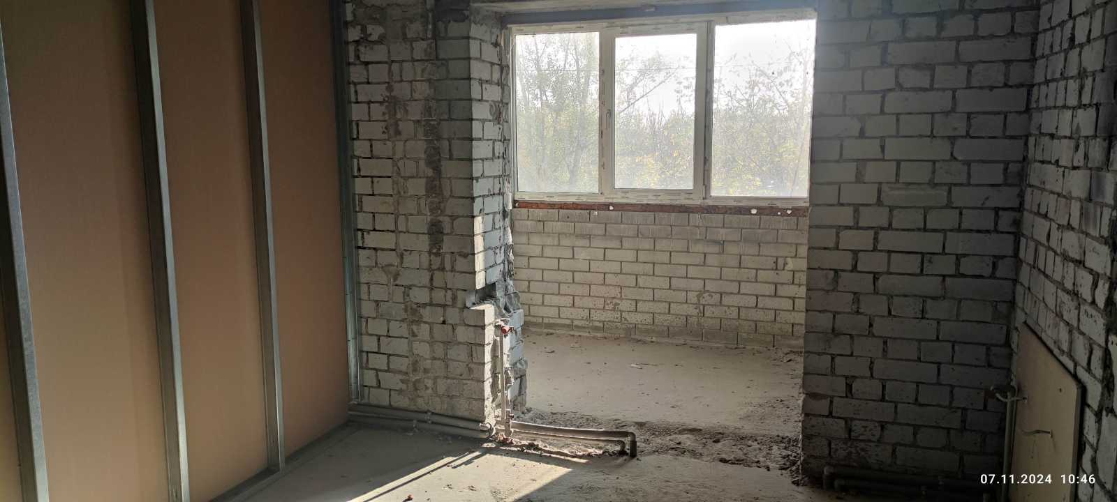 Продажа 5-комнатной квартиры 174.5 м², Славы бул., 58