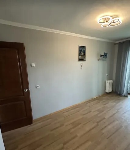 Продажа 3-комнатной квартиры 63 м², Гладкова ул.