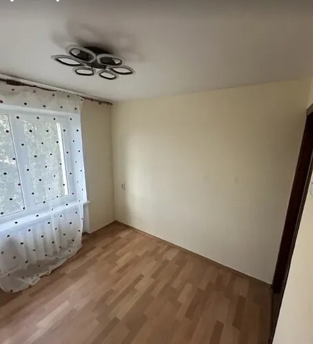 Продажа 3-комнатной квартиры 63 м², Гладкова ул.