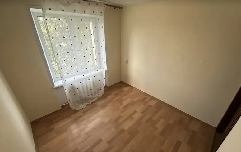 Продажа 3-комнатной квартиры 63 м², Гладкова ул.