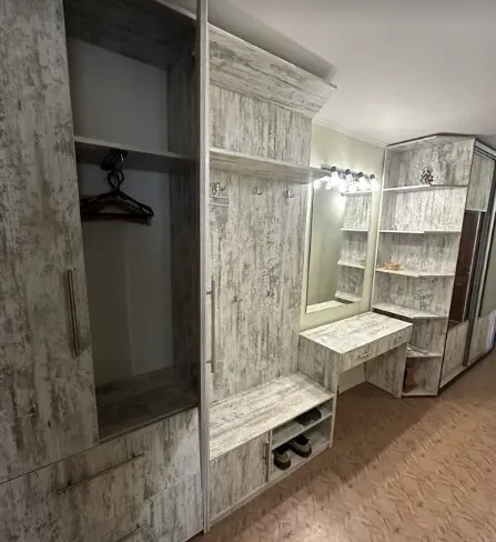 Продажа 3-комнатной квартиры 63 м², Гладкова ул.